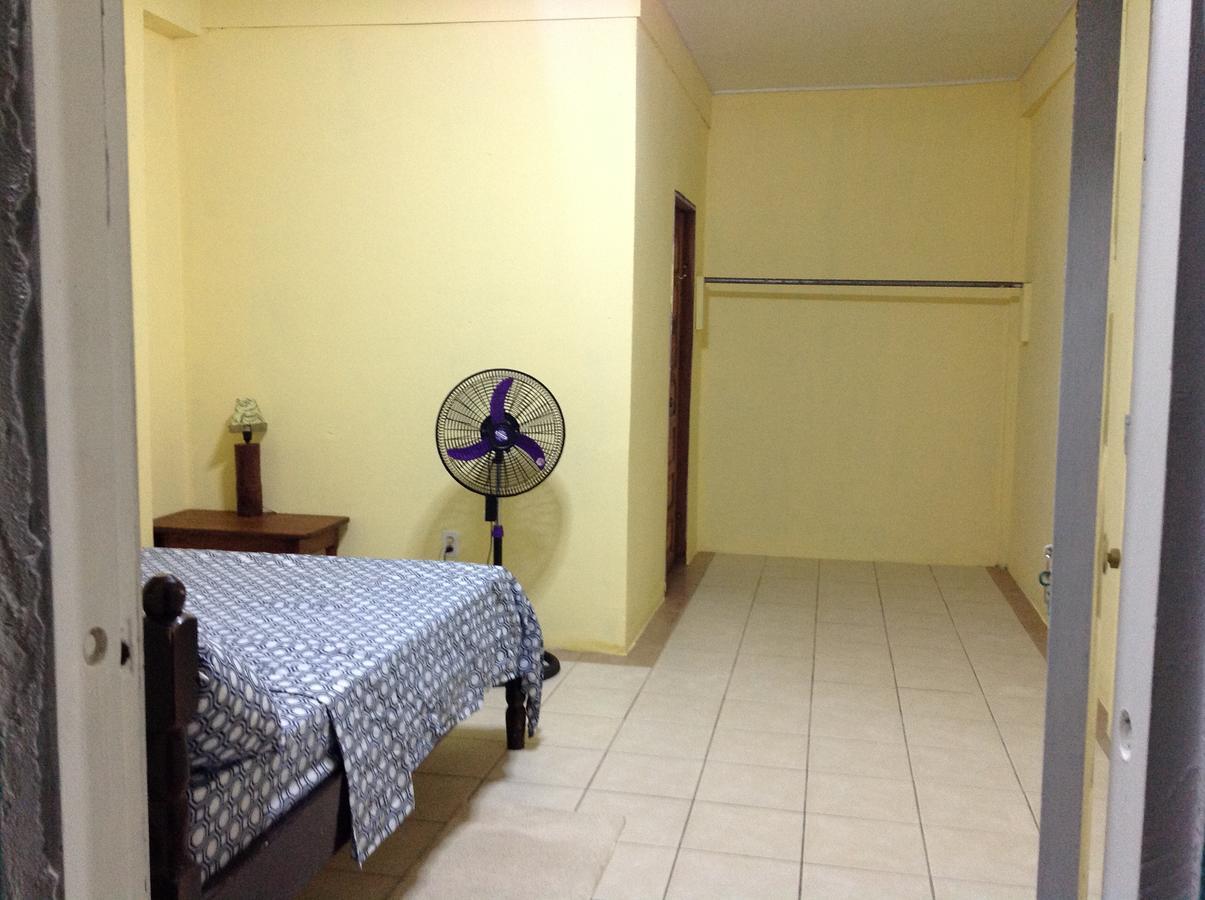 Placencia Hostel Eksteriør bilde
